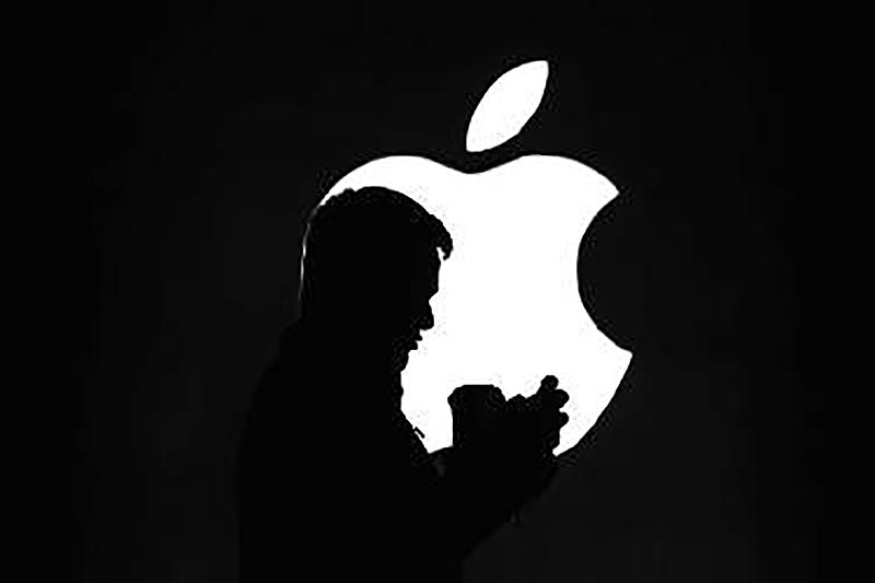 هکرها و کنترل حساب کاربری افراد به دلیل نقص امنیتی اپل